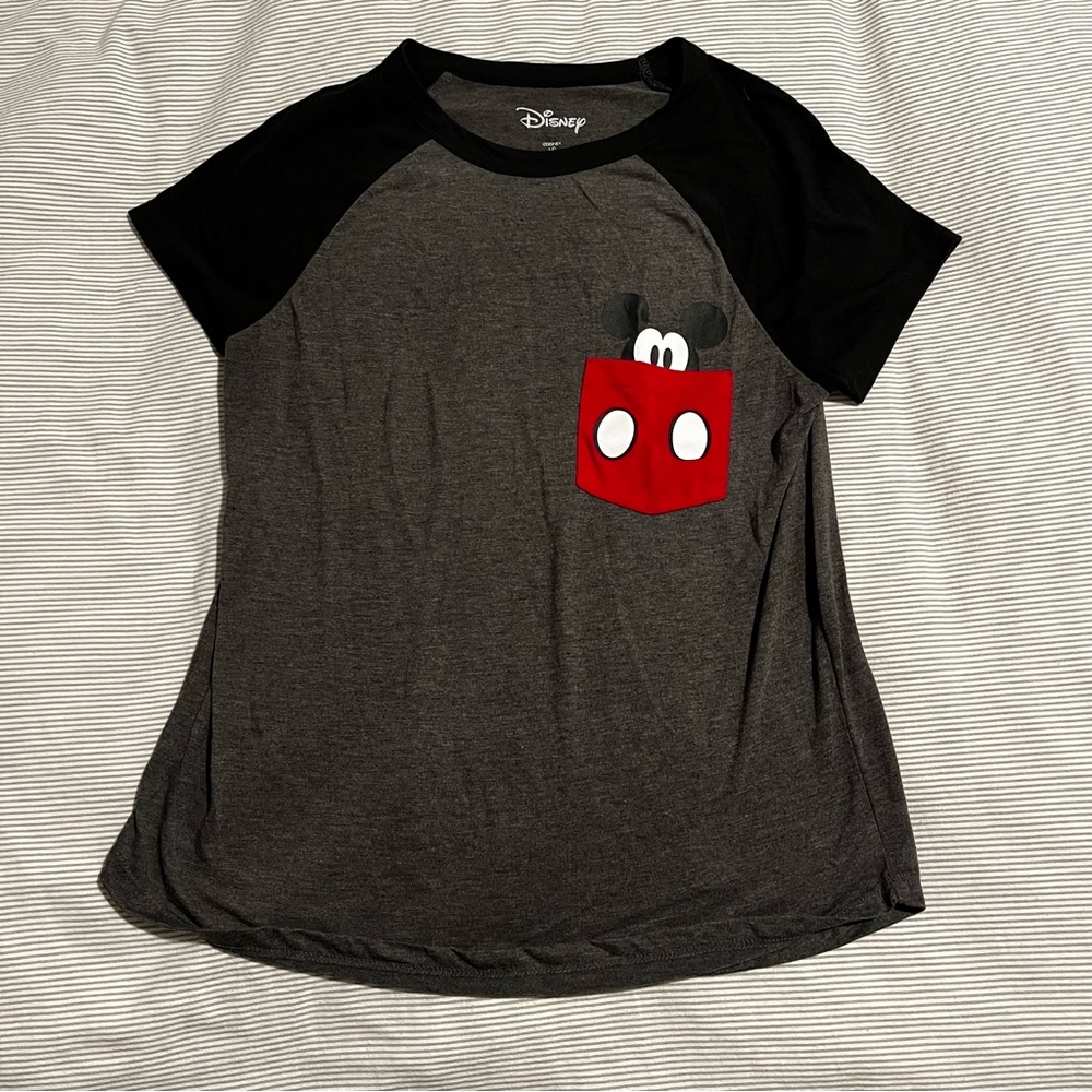 Disney Mickey Mouse Women’s Shirt - Juniors L